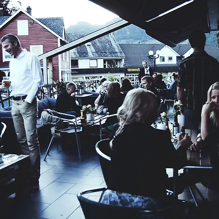 Hotel Fugl Fonix Etnesjoen